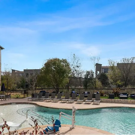 Modern Austin 2Br 2B Apt With Pool Parking & Wifi Exterior photo