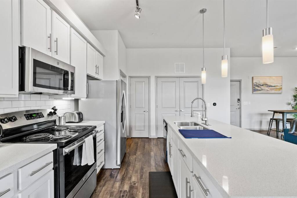Apartamento Modern 2br 2b With Pool Parking & Wifi